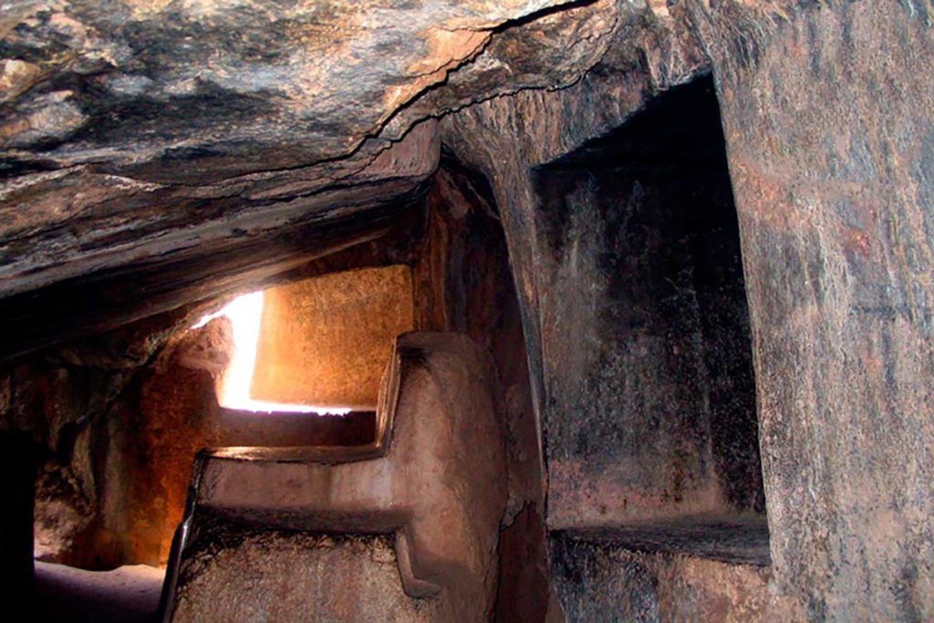 Qu'enqo - sala de momificación